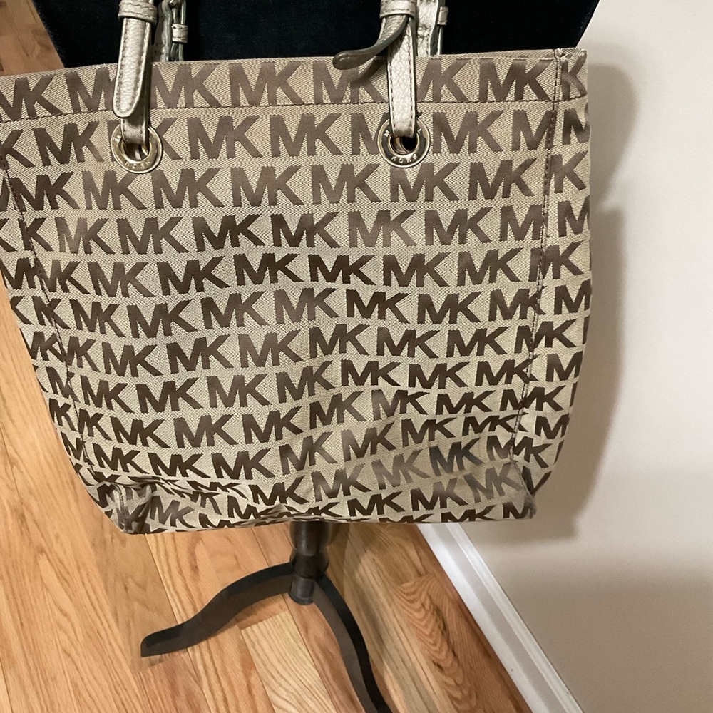 Michael Kors, Tan/Brown/Gold